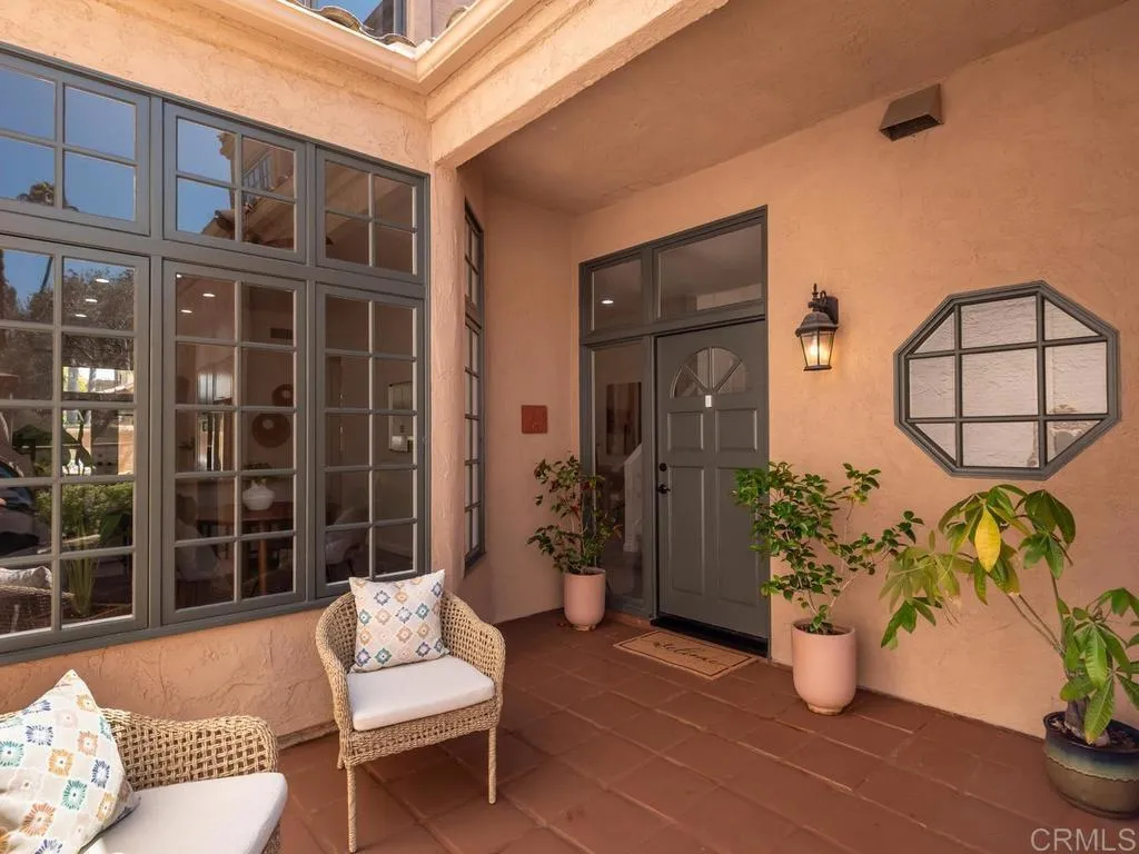 https://cdn.realtyfeed.com/cdn/127/306707824/e649b4f7e2309ee238940d39a336a0b5.webp