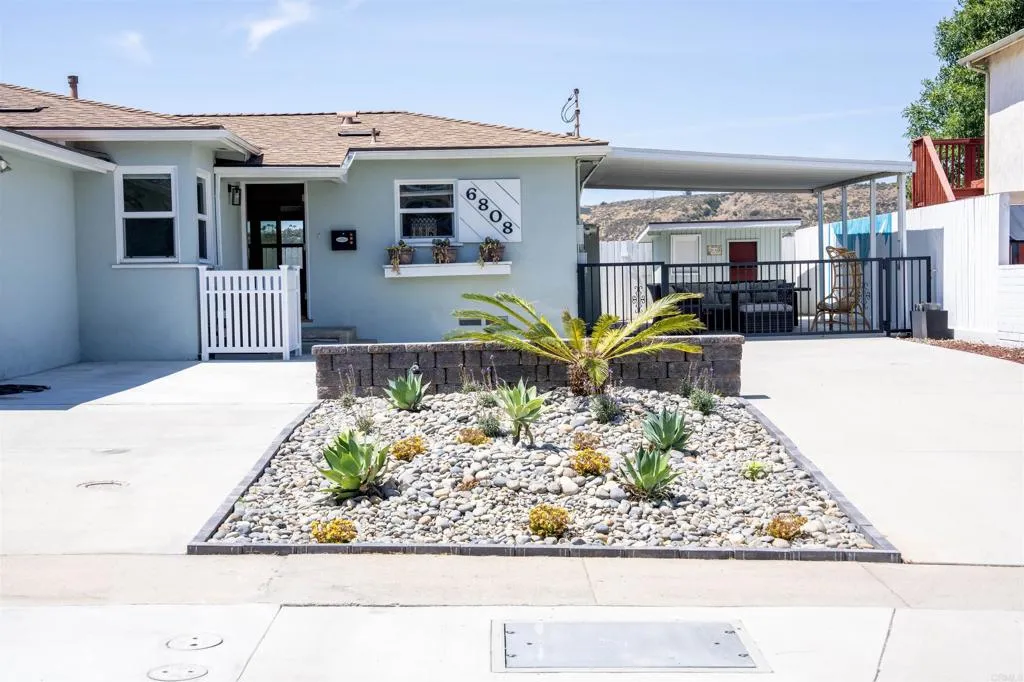https://cdn.realtyfeed.com/cdn/127/306707868/2827fac1676b808894e93dc70067760e.webp
