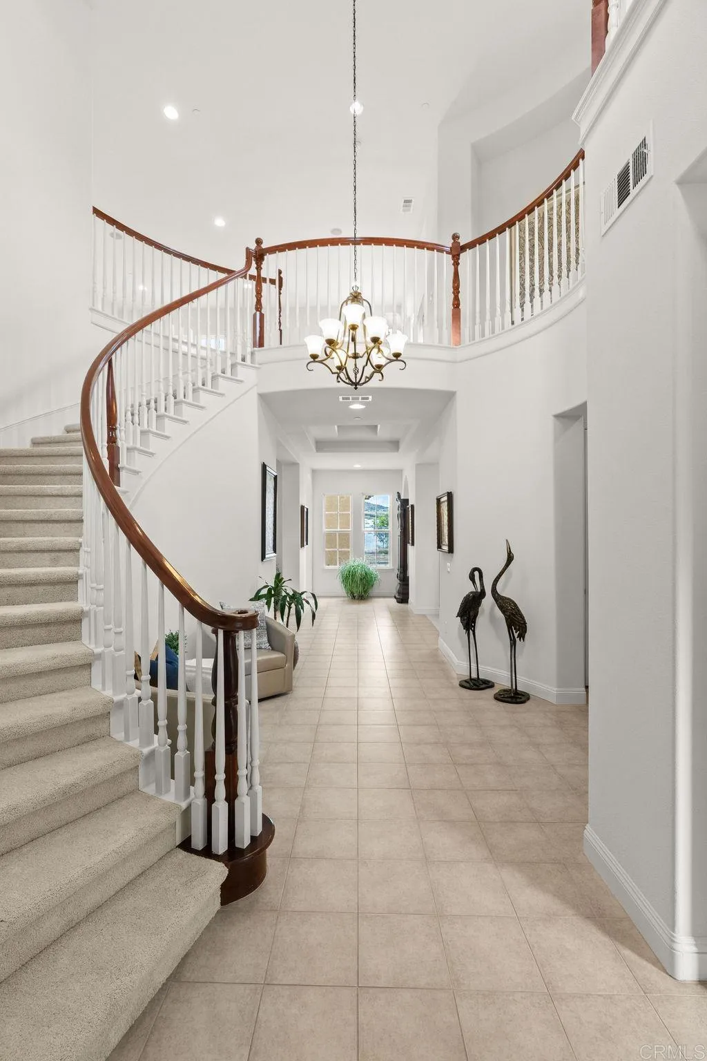 https://cdn.realtyfeed.com/cdn/127/306707872/05b4ab0627dfcf24eca2fceff5b327de.webp