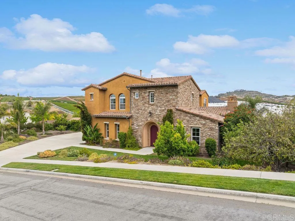 https://cdn.realtyfeed.com/cdn/127/306707872/24dd2ae2e92892a0a2769c74007a79b9.webp