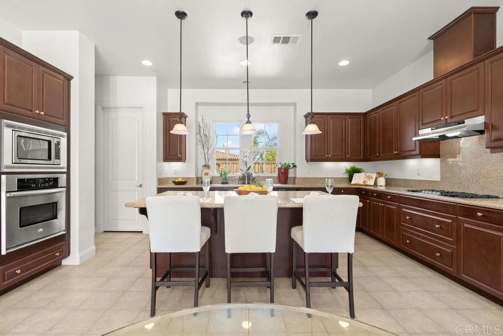 https://cdn.realtyfeed.com/cdn/127/306707872/475a7a3747e0aeeadb3c0b1e42ec44a9.webp