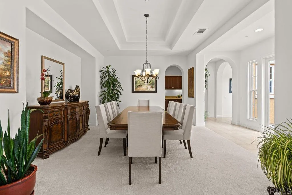 https://cdn.realtyfeed.com/cdn/127/306707872/4fbc135401e8206318a4d429fb5c630f.webp