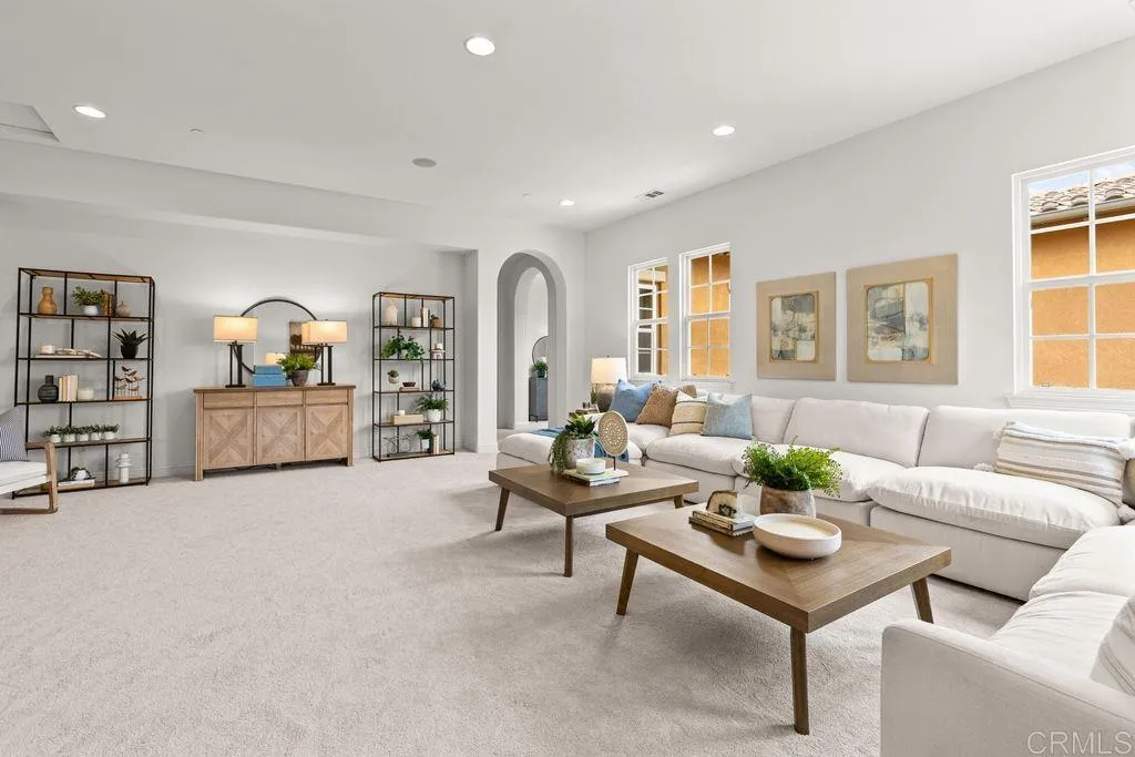 https://cdn.realtyfeed.com/cdn/127/306707872/8057cd701e9ba23db71a51aa13707f21.webp