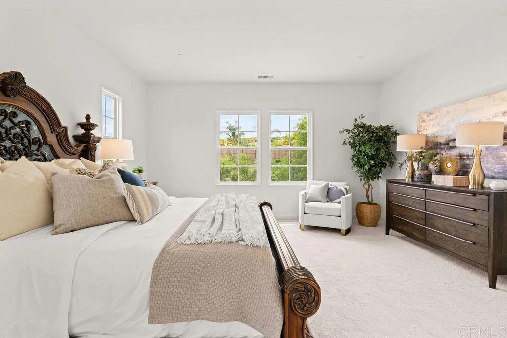 https://cdn.realtyfeed.com/cdn/127/306707872/881ff85594afca9176d67fe04cacab2d.webp
