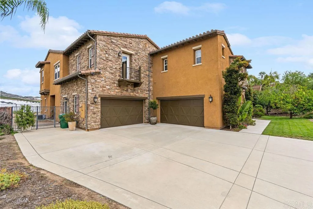 https://cdn.realtyfeed.com/cdn/127/306707872/b26a64a30c67c4af669a17606c040af5.webp