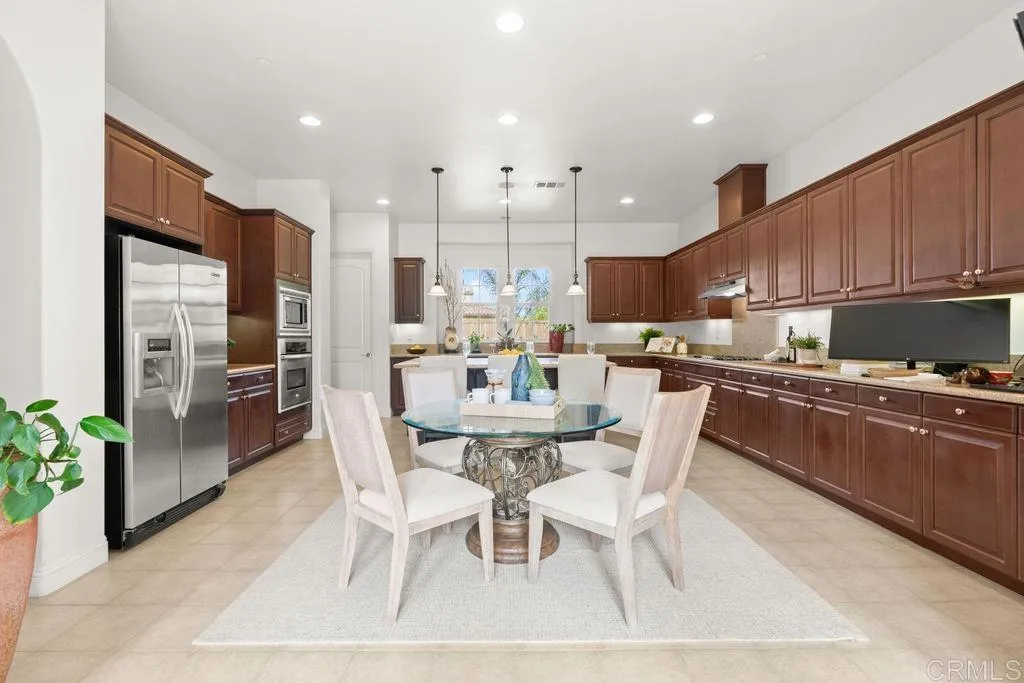 https://cdn.realtyfeed.com/cdn/127/306707872/d42ed03a5c6254e841dd446a5c450adc.webp