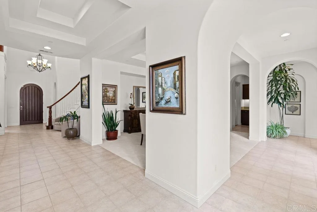 https://cdn.realtyfeed.com/cdn/127/306707872/e114d81f5885f440f0441dc960047937.webp