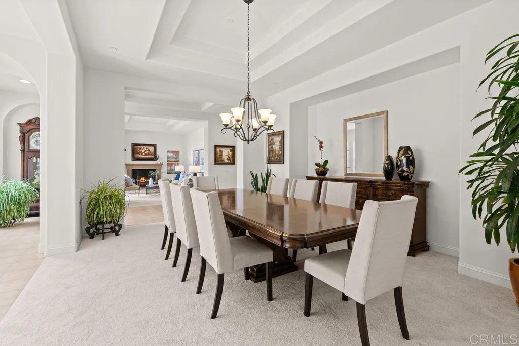 https://cdn.realtyfeed.com/cdn/127/306707872/ebd1415d9defd667cbf37f0ebaa0368d.webp