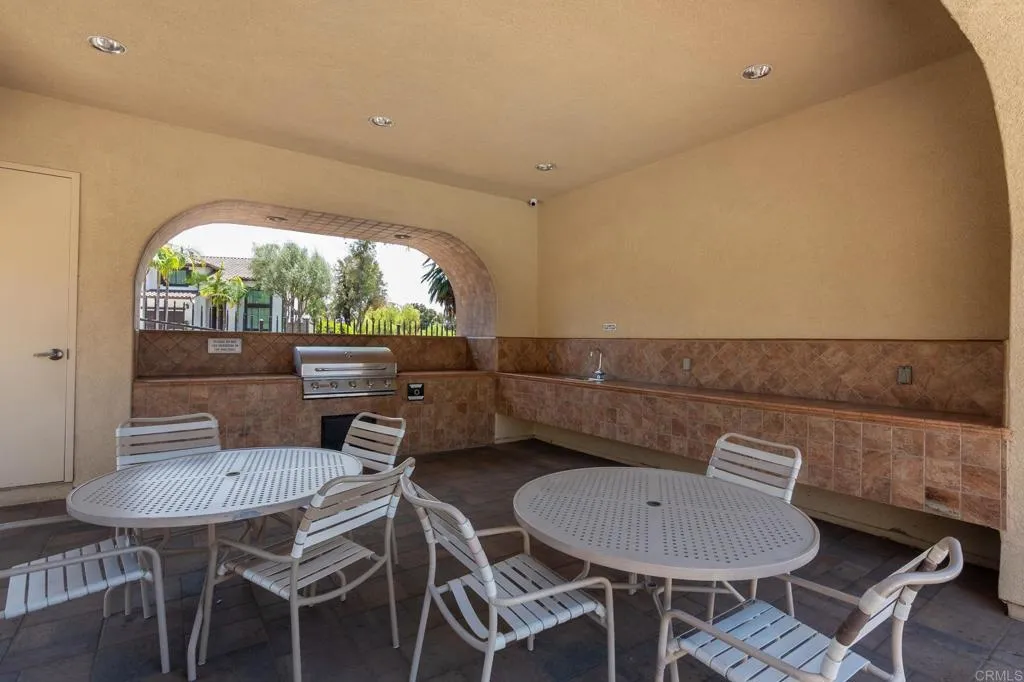 https://cdn.realtyfeed.com/cdn/127/306707876/7a6aea0d092bc07d291faec37a34b6d6.webp
