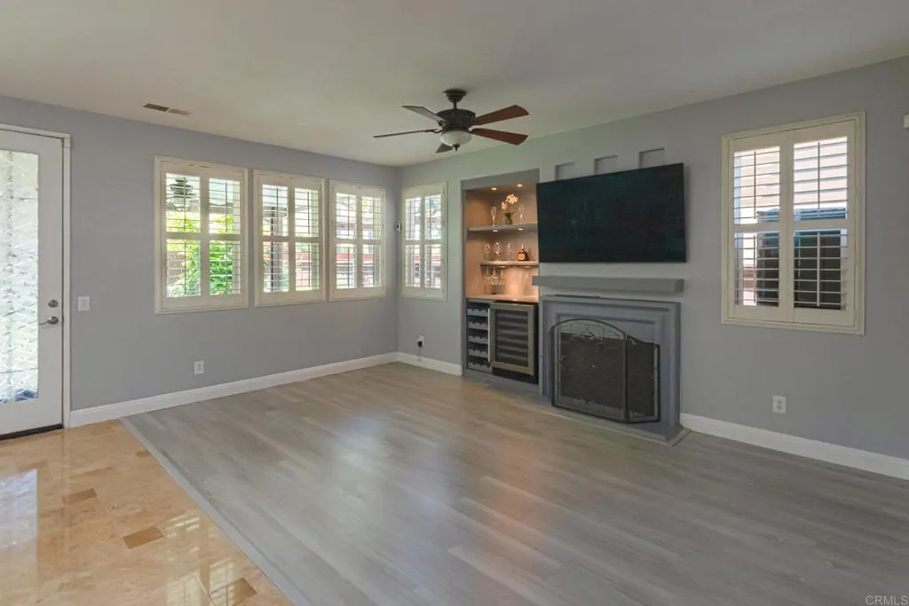https://cdn.realtyfeed.com/cdn/127/306707876/95906ac2611c47c060e5c2599137dc42.webp