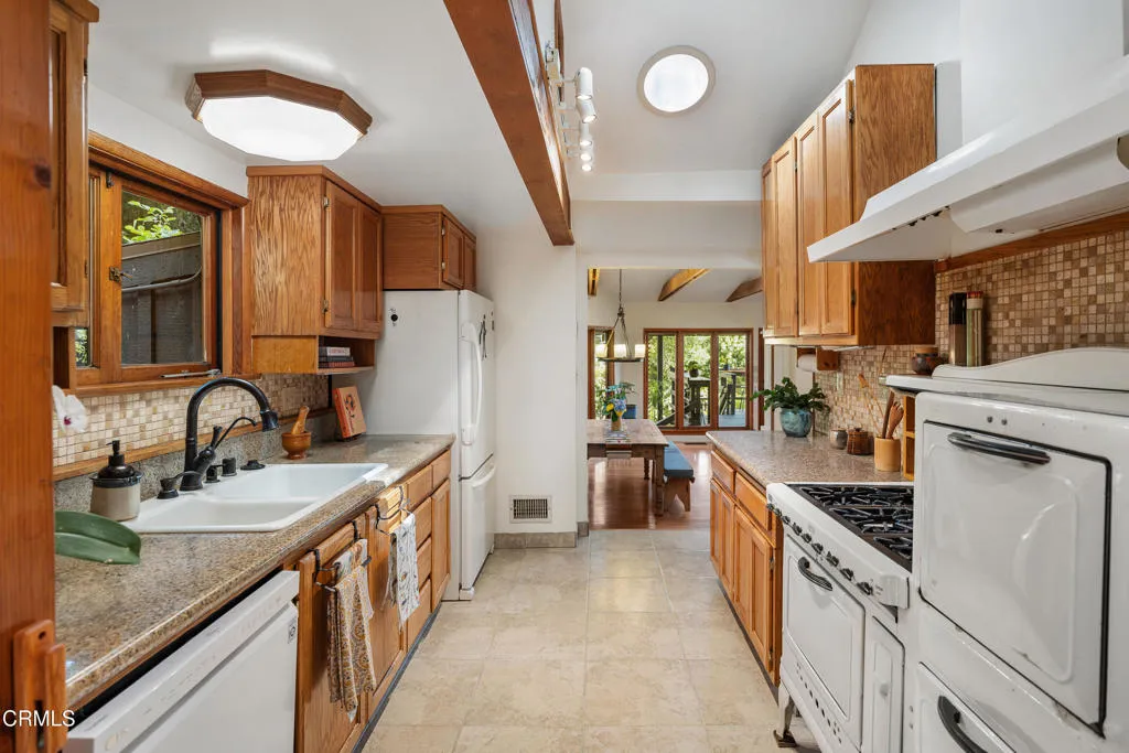 481 Woodland Drive, Sierra Madre, CA, 91024