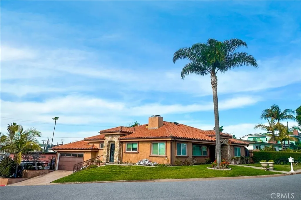 Newport Beach, CA 92663