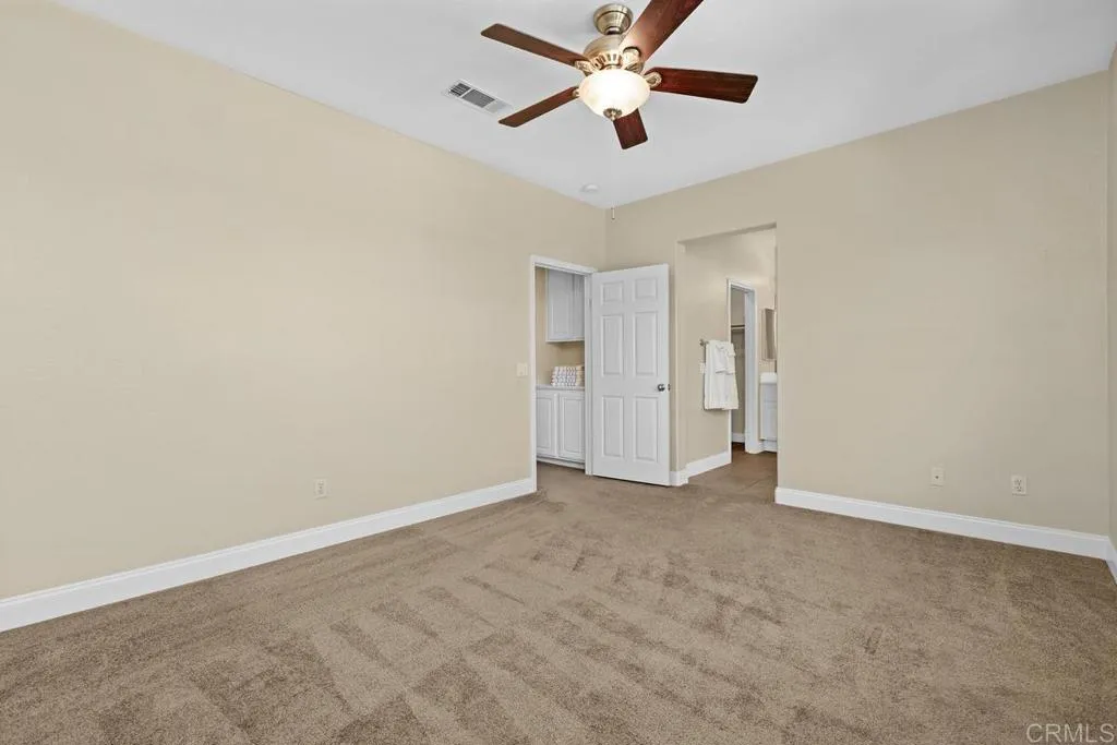 https://cdn.realtyfeed.com/cdn/127/306707934/2e865c507fa3a918b16590b63418b9b4.webp