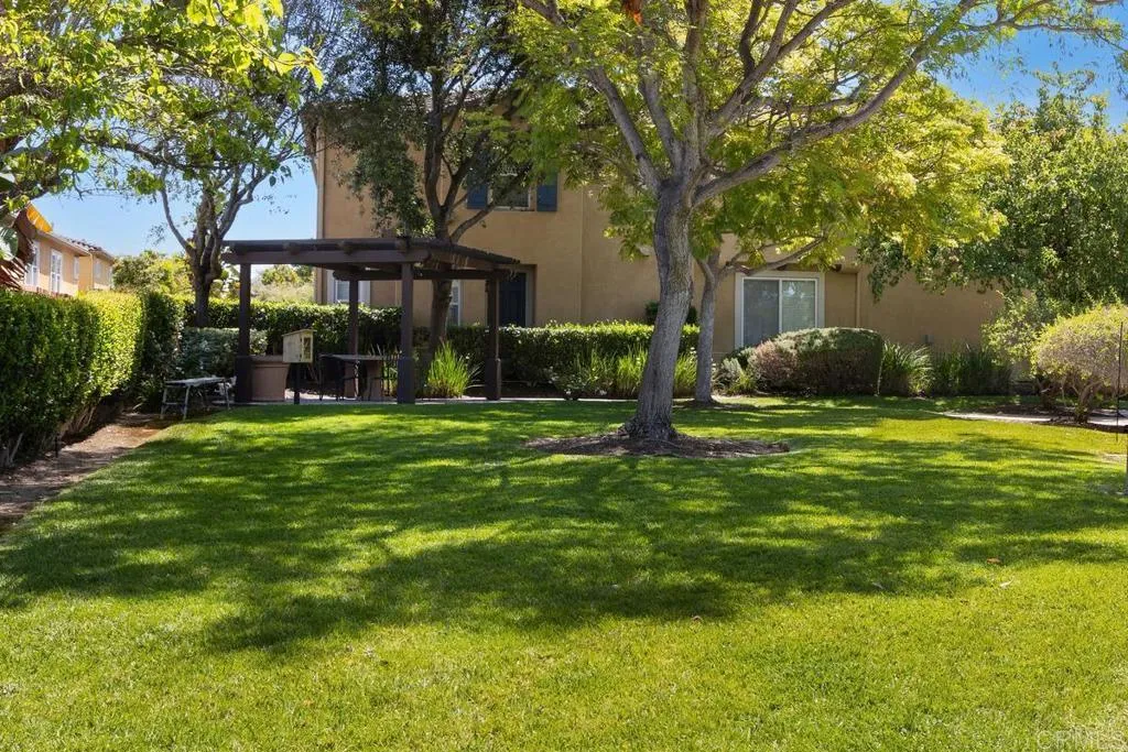 https://cdn.realtyfeed.com/cdn/127/306707934/90e3f7357ec102403a14d7daaa7ca84f.webp
