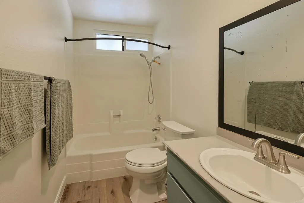 https://cdn.realtyfeed.com/cdn/127/306707942/f9d432c6cea880bb5f9a639c3b75ff14.webp
