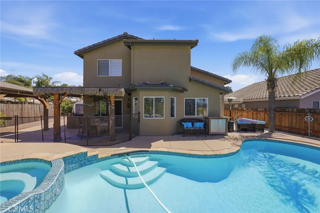 https://cdn.realtyfeed.com/cdn/127/306707949/11ba50190ba4ec4a0670a5aef13adcaa.webp