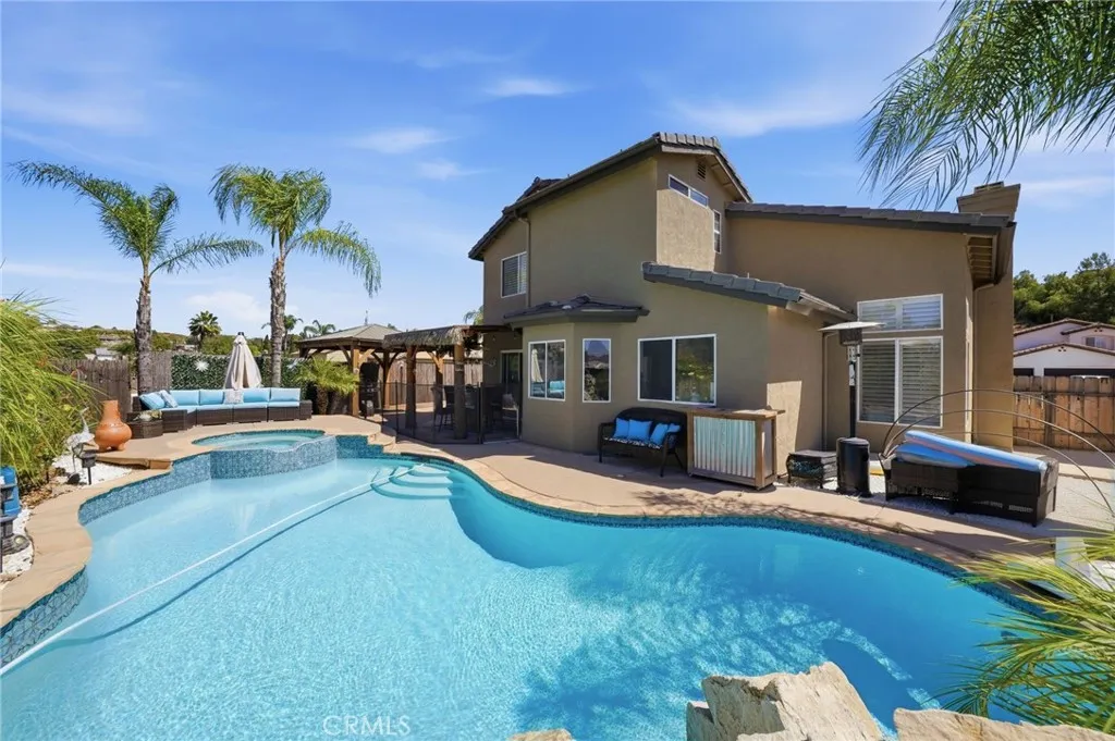 https://cdn.realtyfeed.com/cdn/127/306707949/19115dd9f92e6c8967f783f14b50ea2a.webp