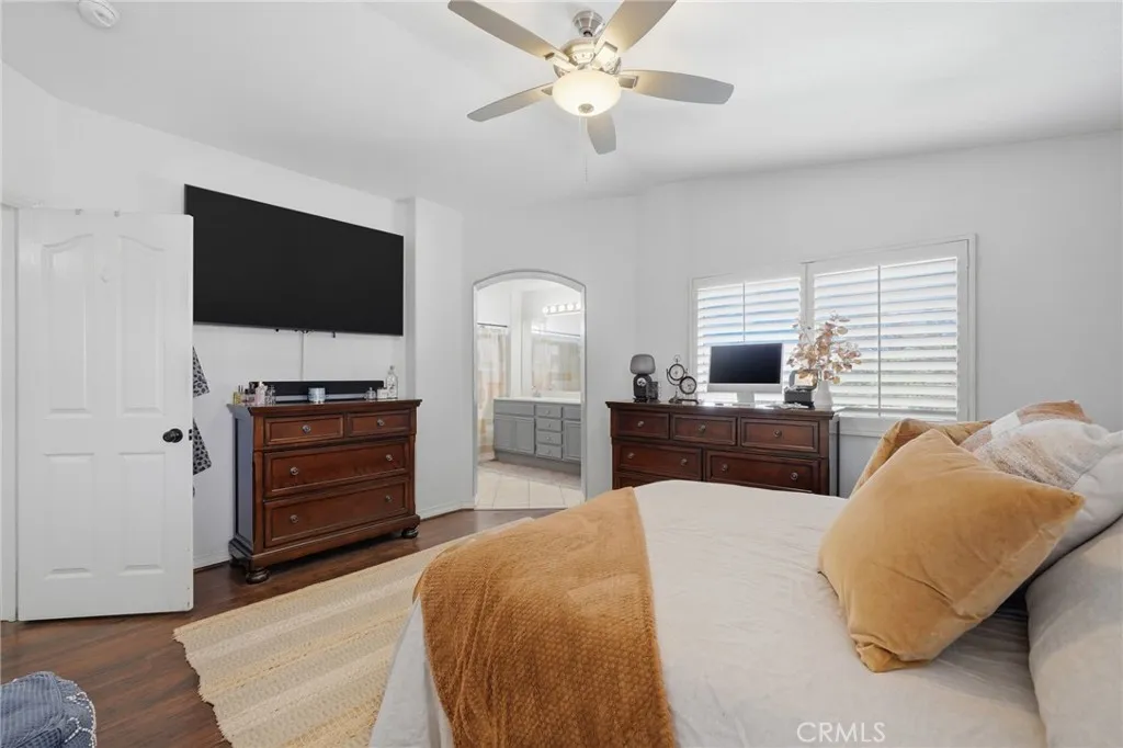 https://cdn.realtyfeed.com/cdn/127/306707949/877f76528a666e1bbb5c3a7f7aca4a33.webp