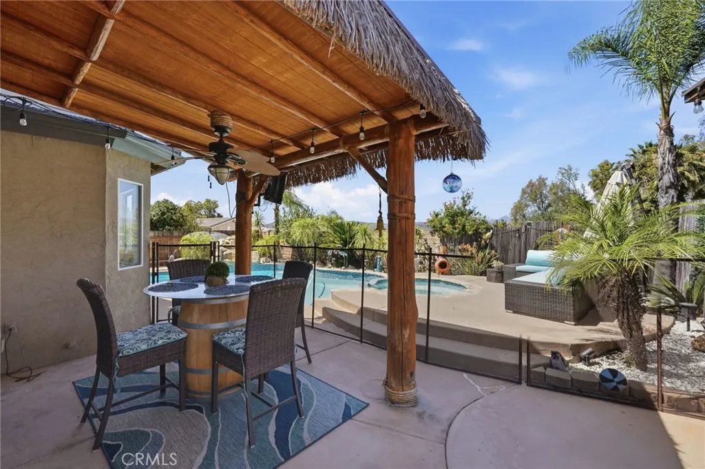 https://cdn.realtyfeed.com/cdn/127/306707949/c0738aee903e2a792fe8e797aca8c380.webp
