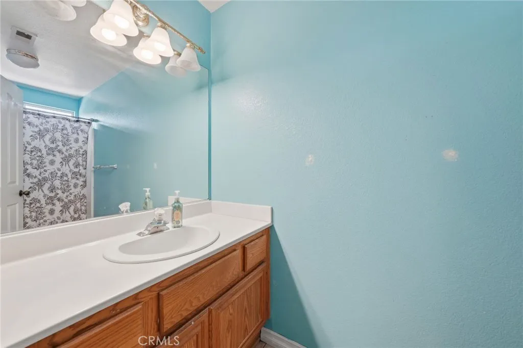 https://cdn.realtyfeed.com/cdn/127/306707949/e17c7ad74f840639c9e59ea6b50a061a.webp