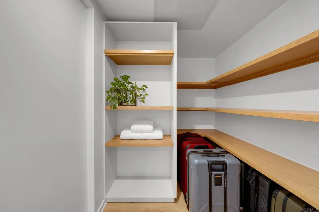 https://cdn.realtyfeed.com/cdn/127/306707978/0cdaf689c3a493a07438019c434c87c9.webp