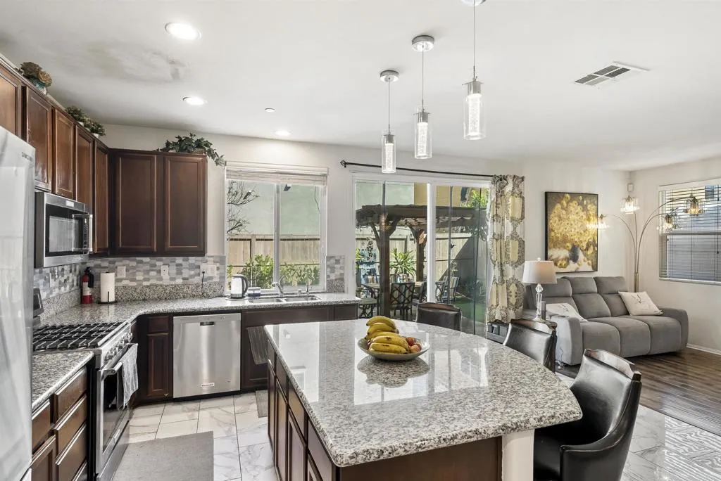 Photo #15: PTP2603312 Listing: Photo #15