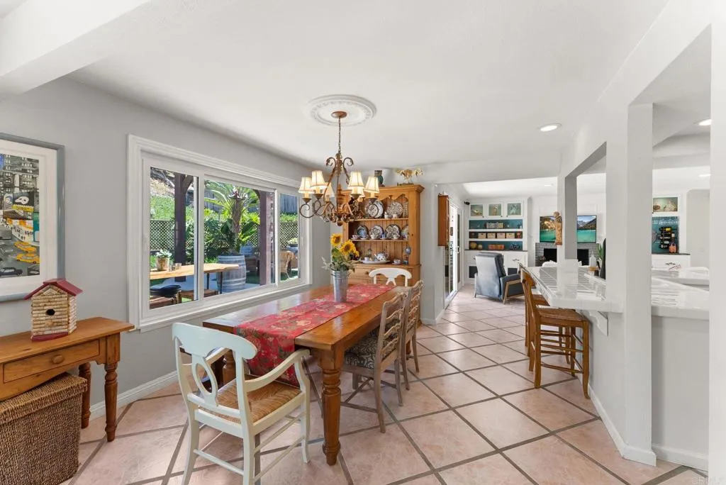 https://cdn.realtyfeed.com/cdn/127/306707994/0ac2b19173374fca28663b103be9a8c6.webp