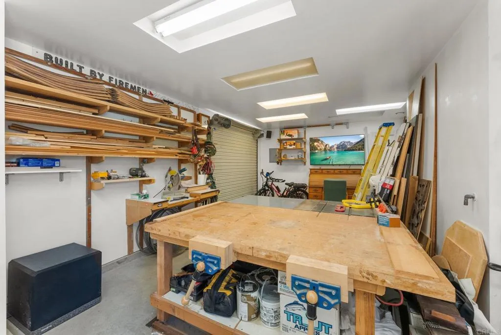 https://cdn.realtyfeed.com/cdn/127/306707994/47c40593fbd0c2d13c1be3ef6a674aa3.webp