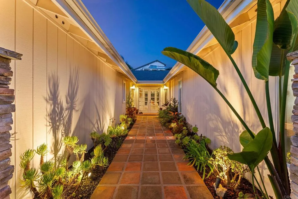 https://cdn.realtyfeed.com/cdn/127/306707994/66cd59a6f1f321a1622f91773d718ecf.webp