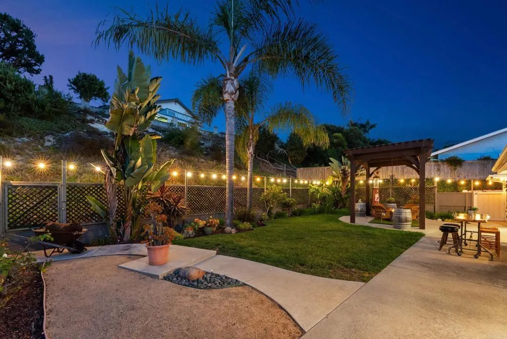 https://cdn.realtyfeed.com/cdn/127/306707994/fc24dc320a787d1419f85cf994e46e3a.webp