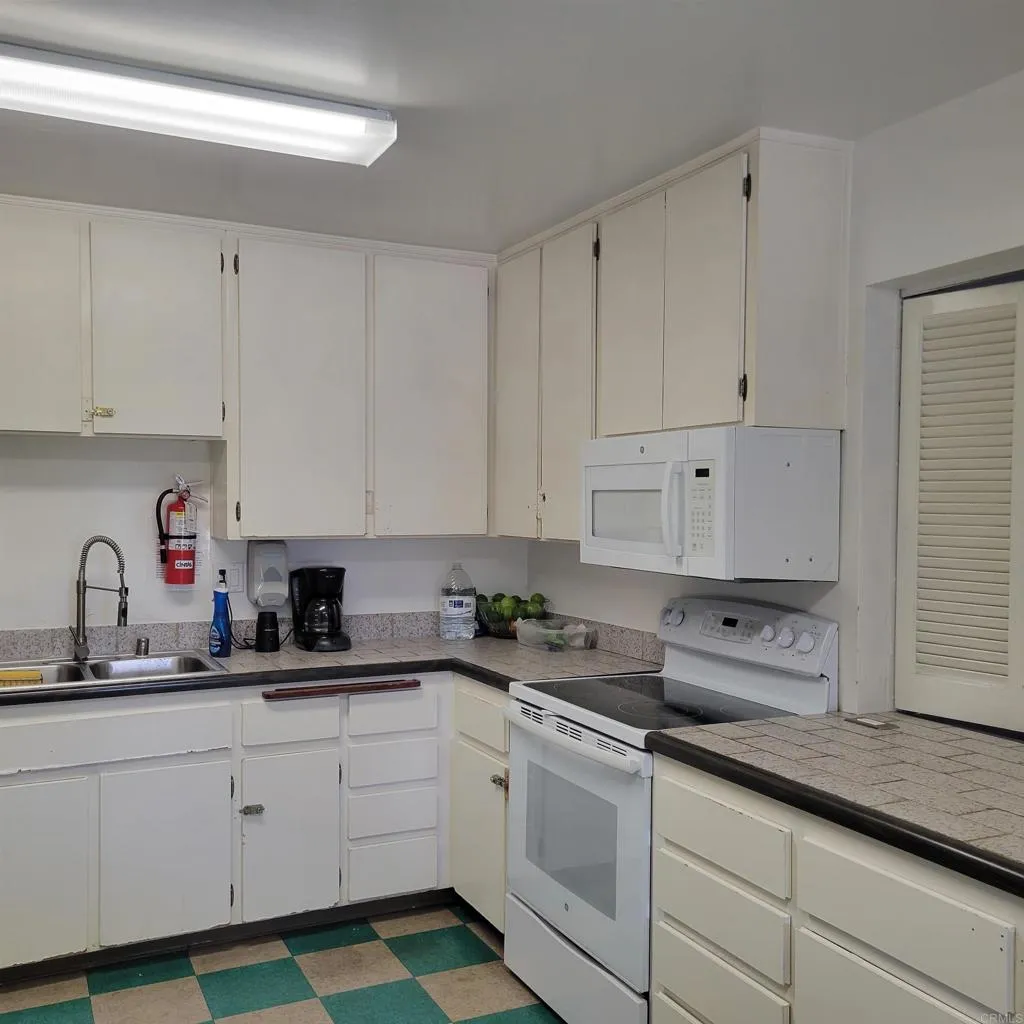 Photo #70: PTP2603314 Listing: Photo #70