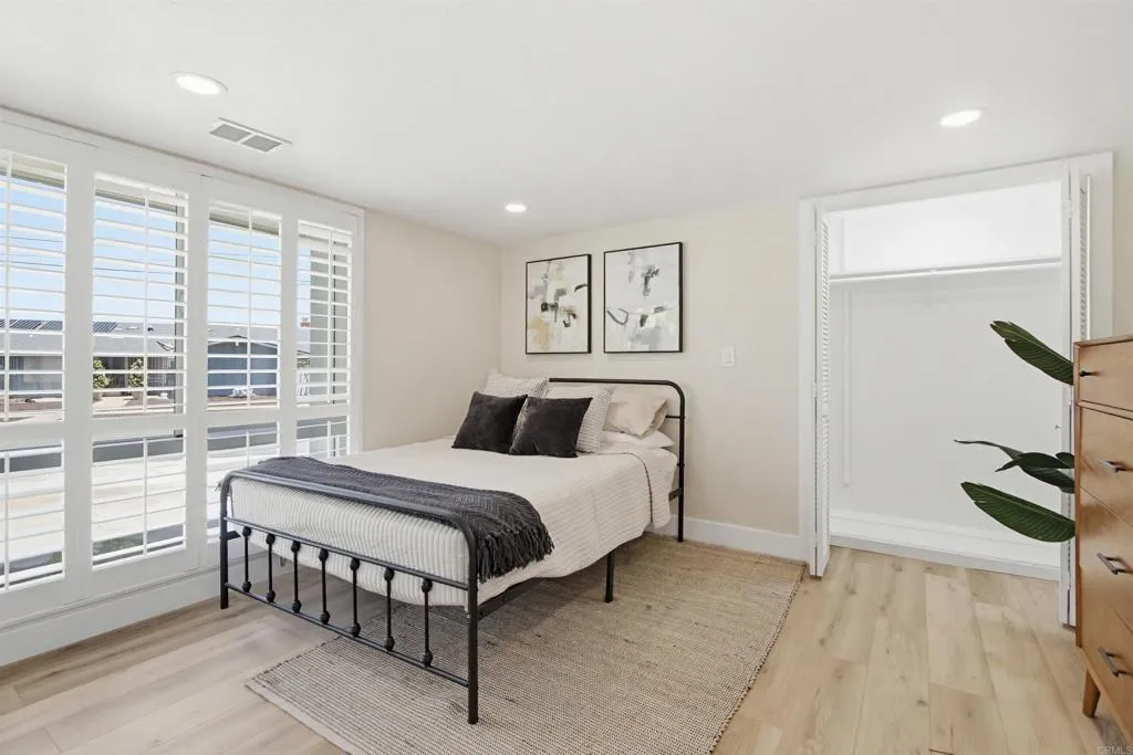 https://cdn.realtyfeed.com/cdn/127/306708040/9dabc8d691ce52025e9aa94752bbcd4a.webp
