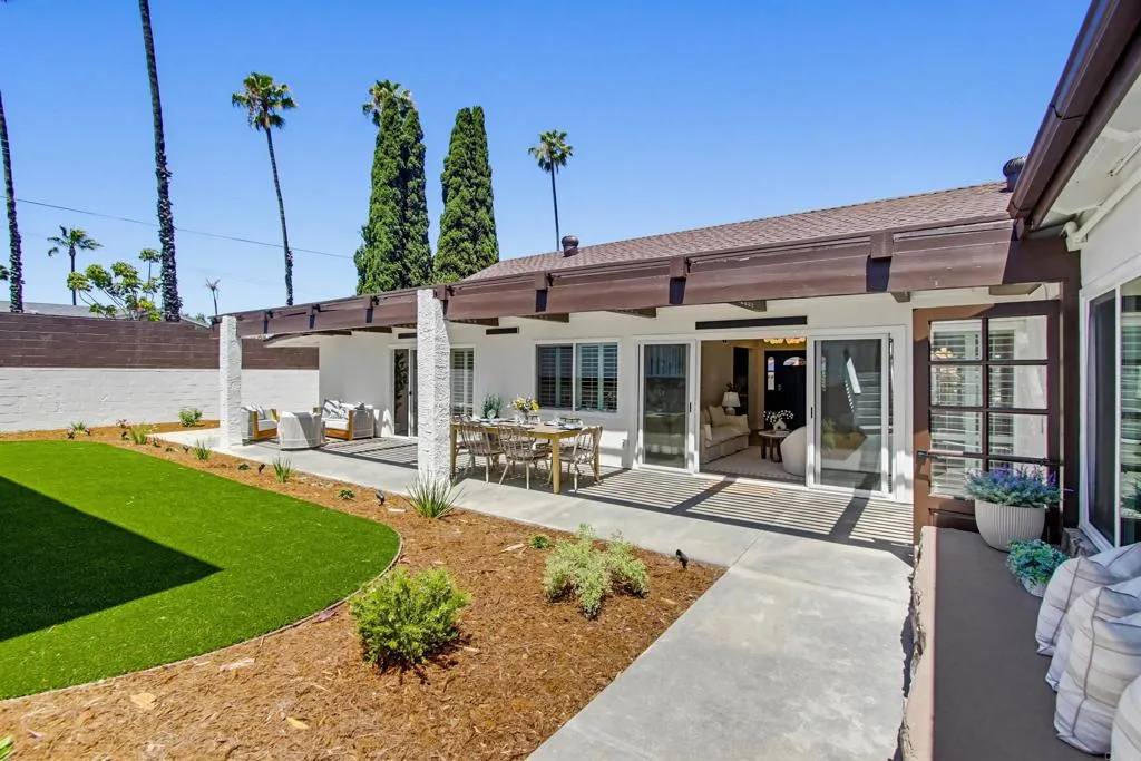 https://cdn.realtyfeed.com/cdn/127/306708040/d37fd2ecb10c769c22e82ad101a3deff.webp