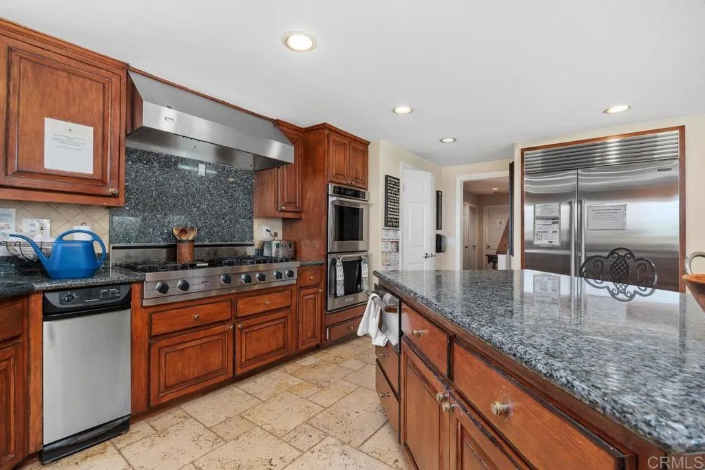 https://cdn.realtyfeed.com/cdn/127/306708041/473fb45f330e22d5e23e69f81669843f.webp