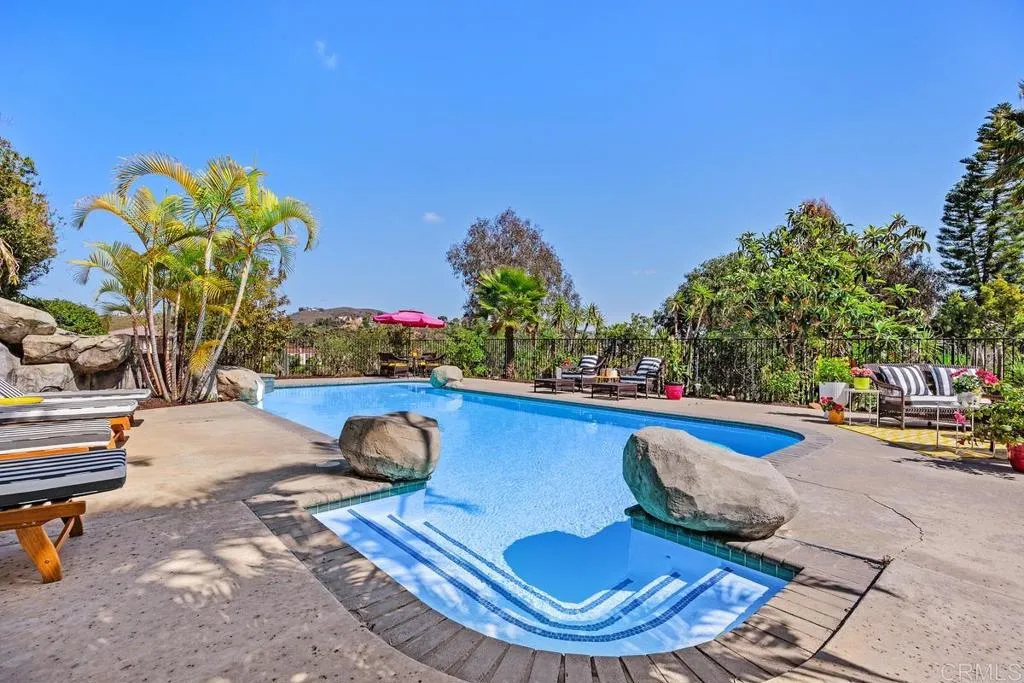 https://cdn.realtyfeed.com/cdn/127/306708041/c7978f343a074ae52e2f60b032b06d1a.webp