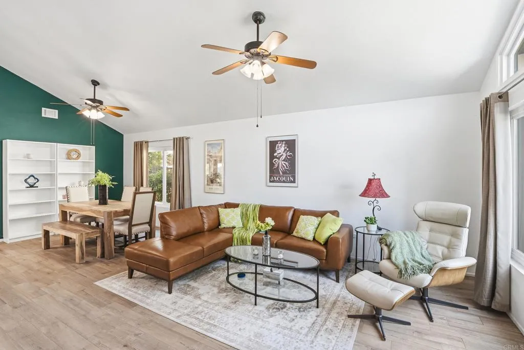 https://cdn.realtyfeed.com/cdn/127/306708044/94ba96365c2aed4c727e802d231ae01c.webp