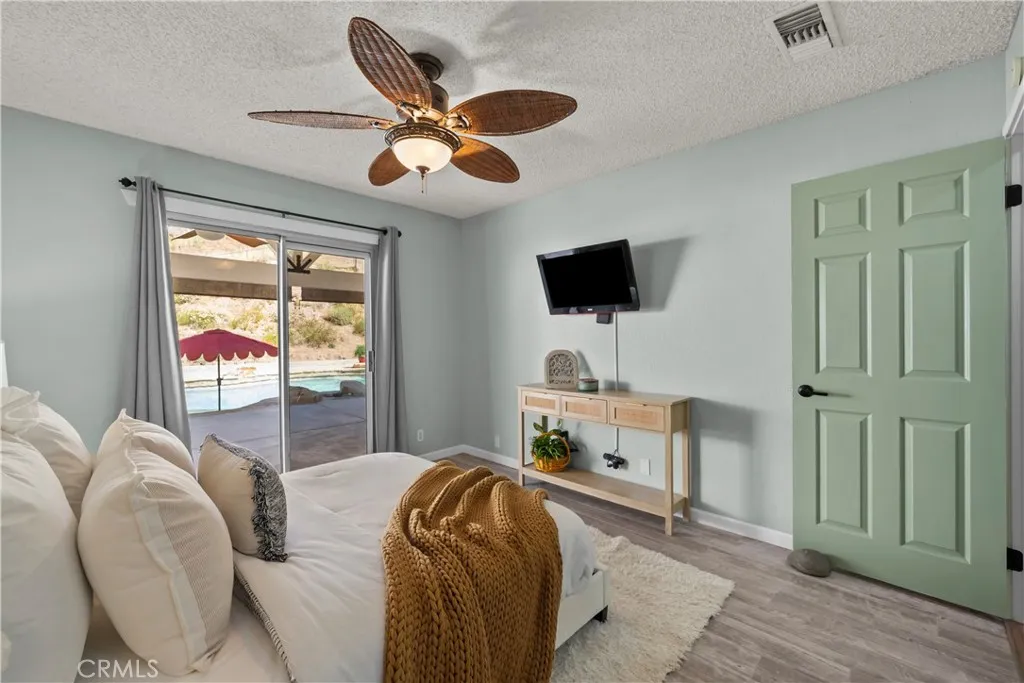 15219 Poppy Meadow, Canyon Country, CA, 91387