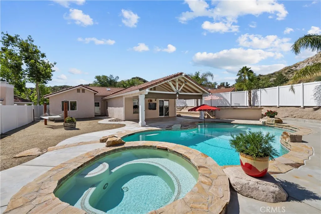 15219 Poppy Meadow, Canyon Country, CA, 91387