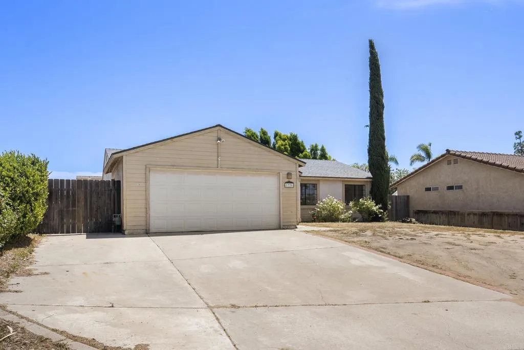 https://cdn.realtyfeed.com/cdn/127/306708085/a07ffaad175b4958eae892423501f43b.webp