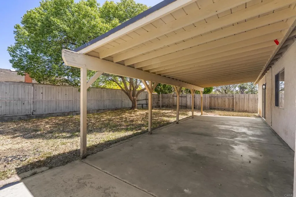 https://cdn.realtyfeed.com/cdn/127/306708085/fb3f2e4ff058360d62a67c350c31fd2b.webp