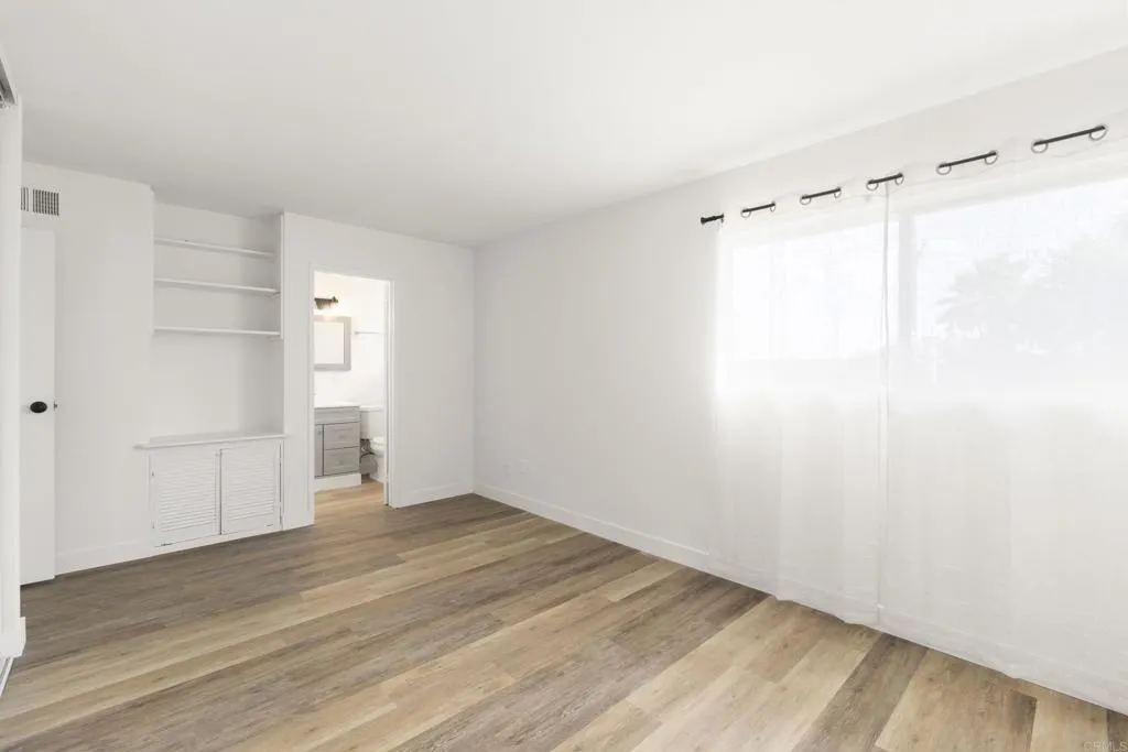 https://cdn.realtyfeed.com/cdn/127/306708090/2d76df9e320ae6c6926a7c21310eba94.webp