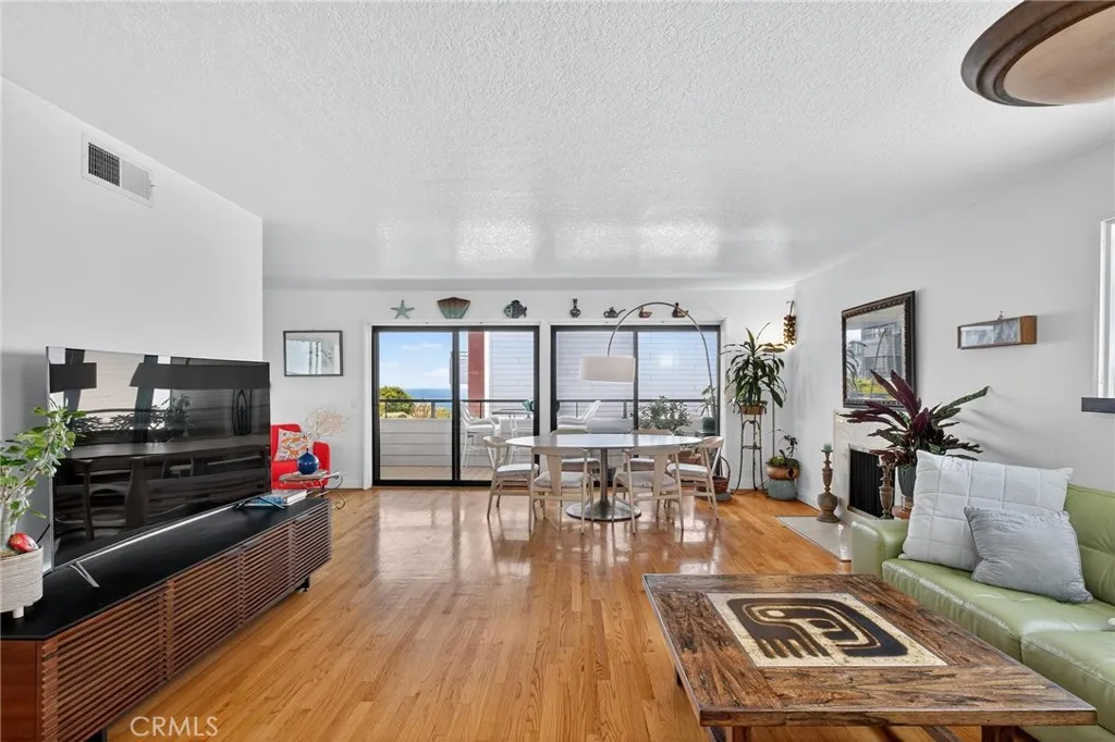 Redondo Beach, CA 90277