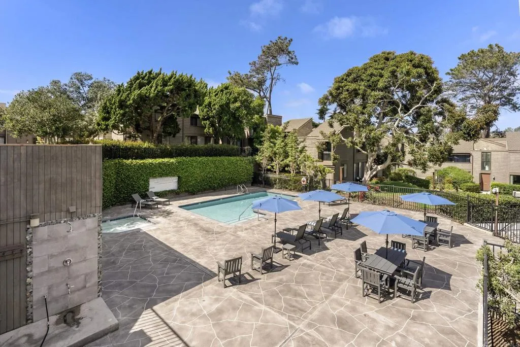https://cdn.realtyfeed.com/cdn/127/306708094/34202a98075d77bc06319417b7be9683.webp