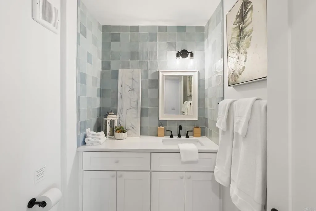 https://cdn.realtyfeed.com/cdn/127/306708094/78f4603f39b24325157d5bfe2be43673.webp