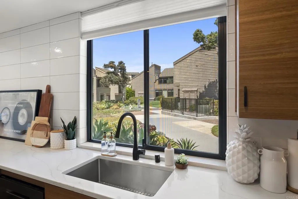 https://cdn.realtyfeed.com/cdn/127/306708094/ca235bacd9d235869f2b73a680b2e794.webp