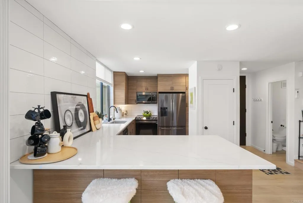 https://cdn.realtyfeed.com/cdn/127/306708094/d60bd9e763d589e6dda6644ae1159bd2.webp