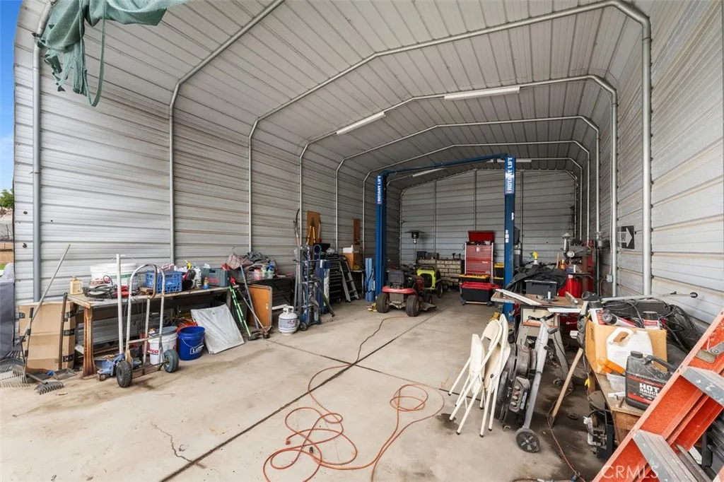 https://cdn.realtyfeed.com/cdn/127/306708178/a3a85a0aae891a46617f80e08f58a34a.webp