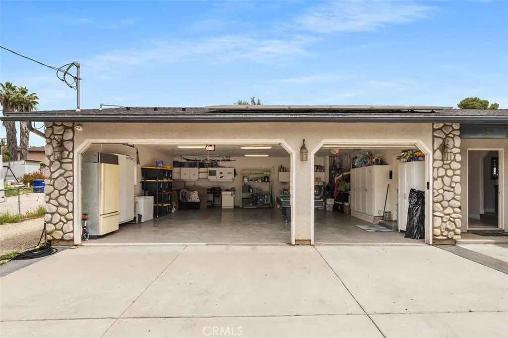 https://cdn.realtyfeed.com/cdn/127/306708178/d343b7f49356c993f43ac59efc894fe9.webp