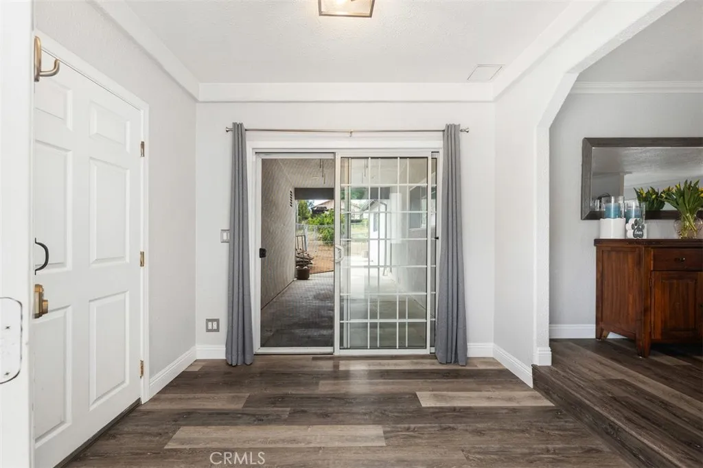 https://cdn.realtyfeed.com/cdn/127/306708178/dcda564086a6ad83bf1db399b36e182d.webp