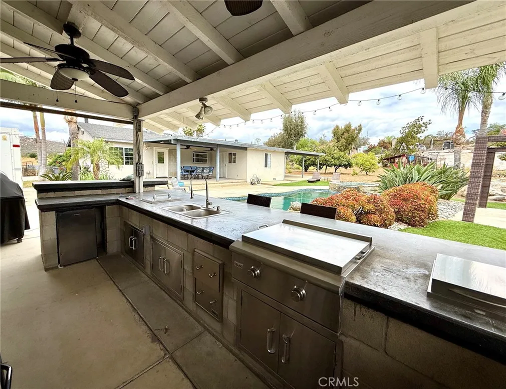 https://cdn.realtyfeed.com/cdn/127/306708178/eef3725ae5a7740dd3d766e045cd1047.webp